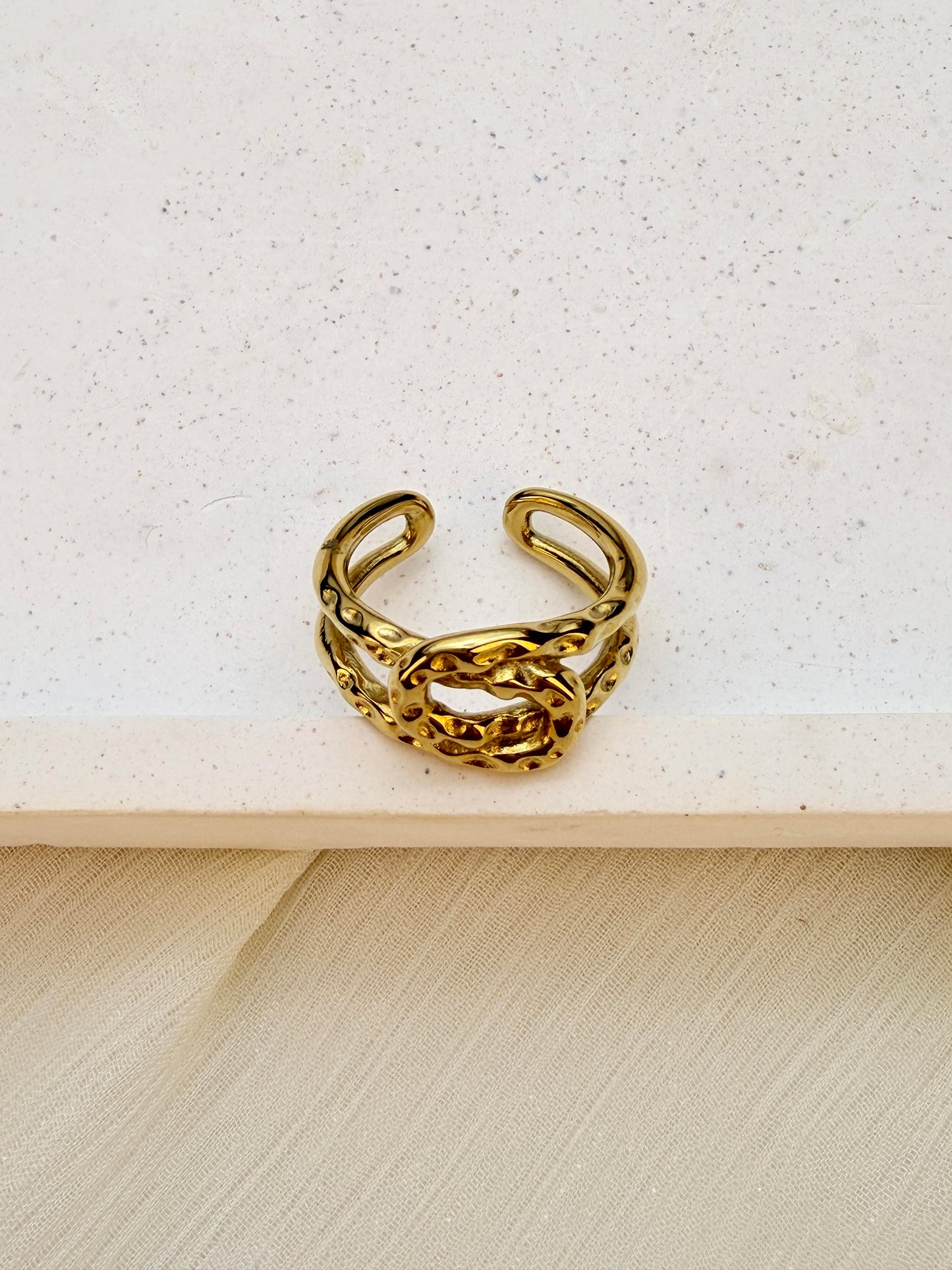 Tangle Ring