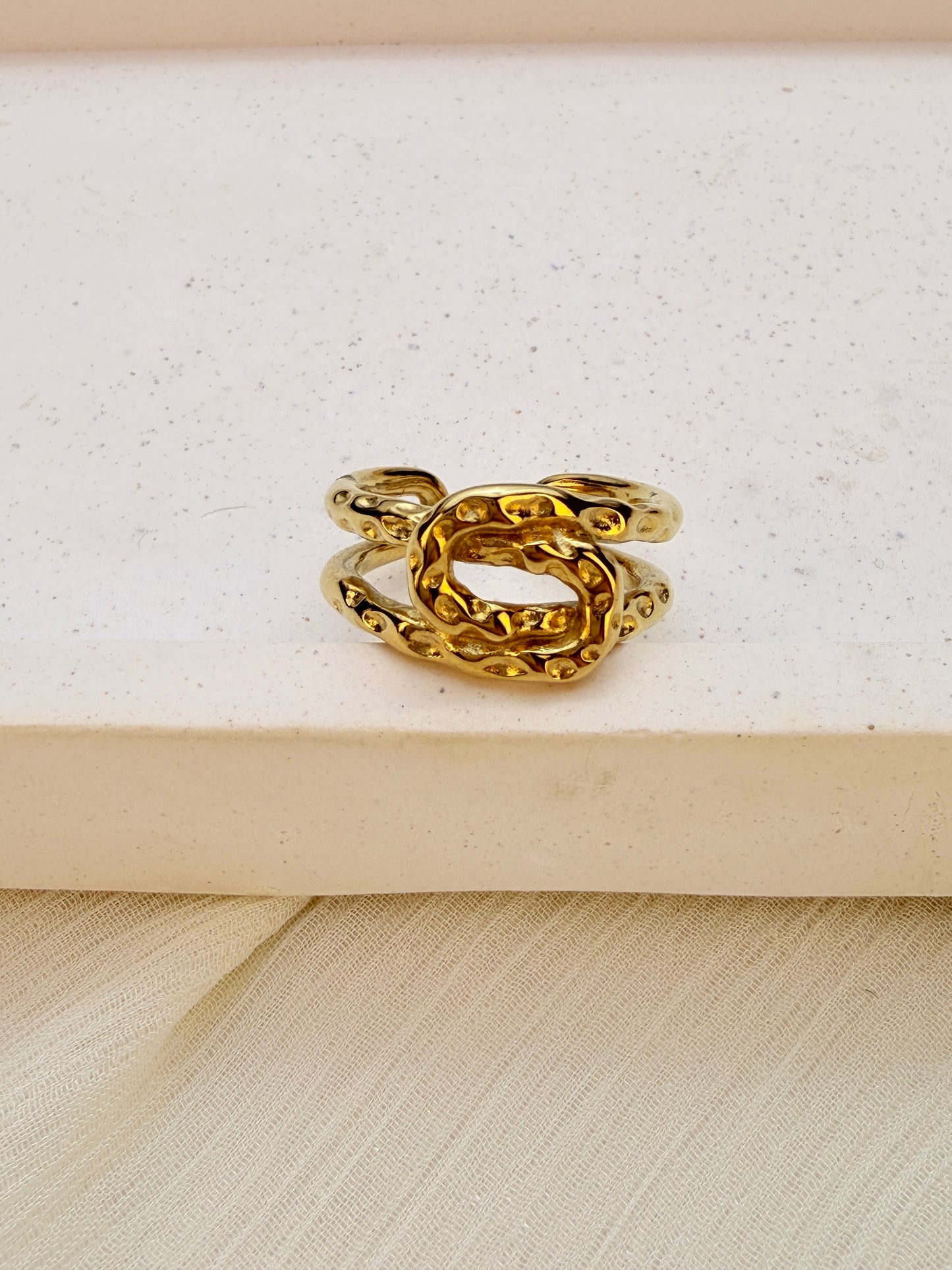 Tangle Ring