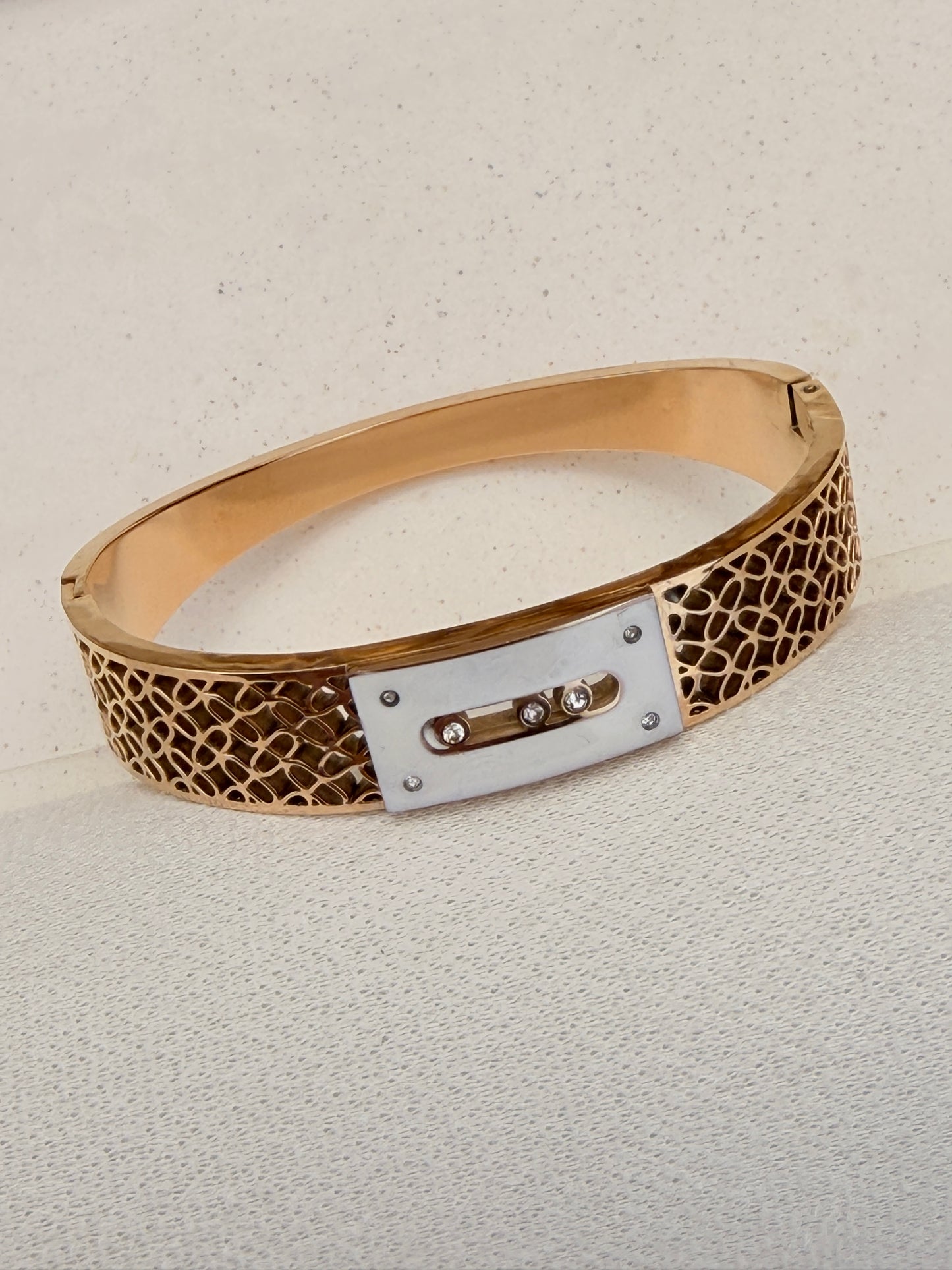 Aurora Bangle