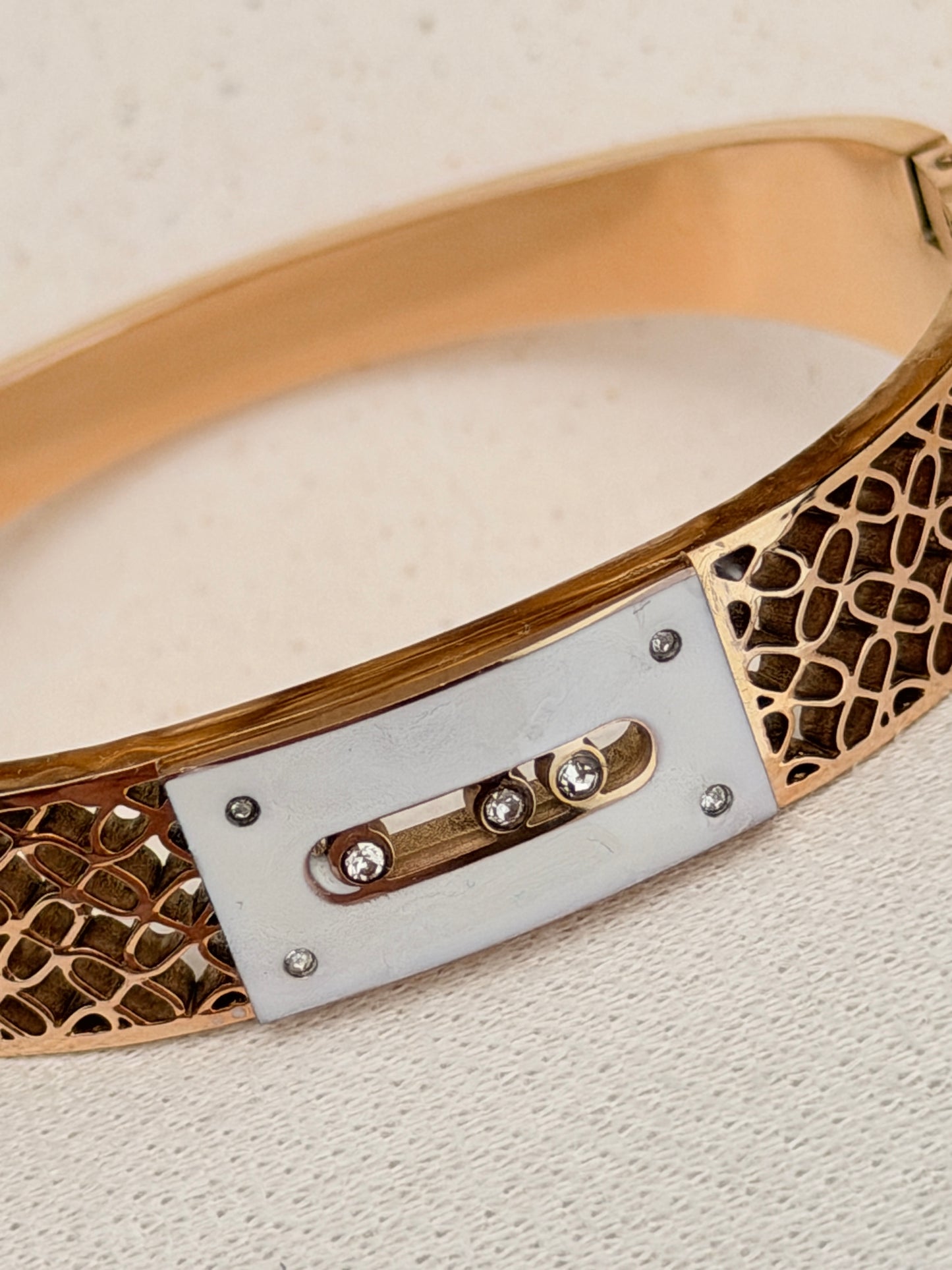 Aurora Bangle