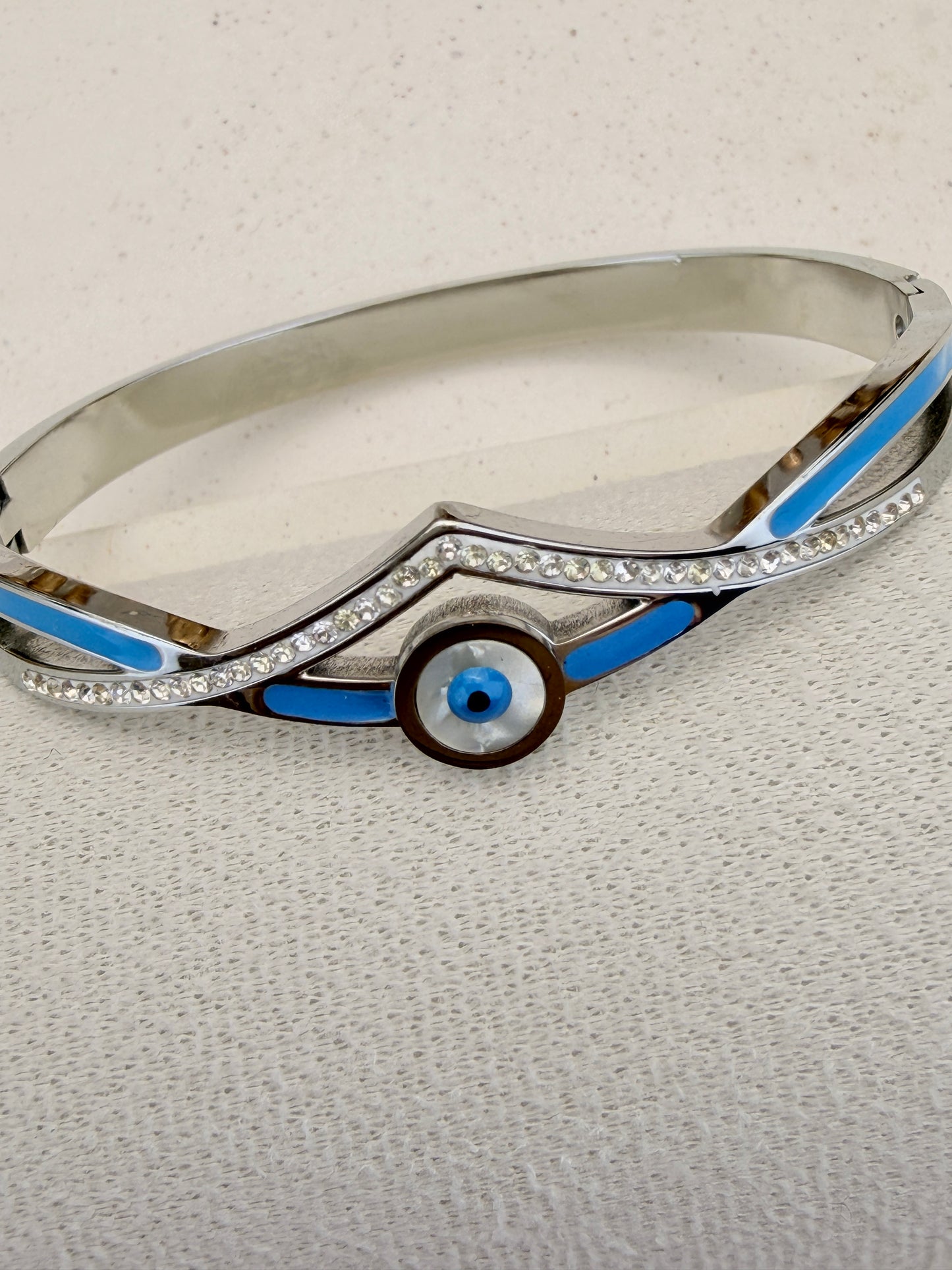Evia Bangle