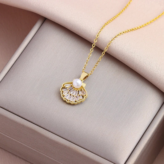Pearly Shell Necklace
